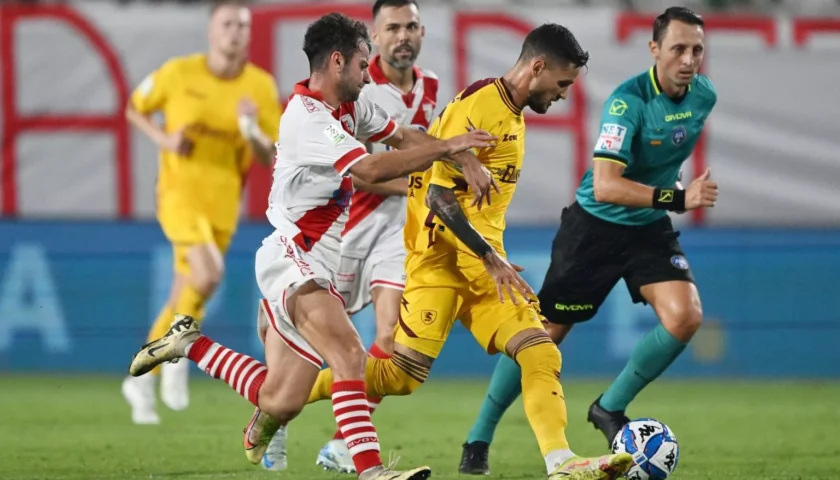 Salernitana, disco rosso a Mantova