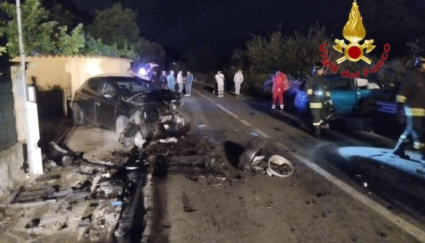 Notte di sangue a Olevano sul Tusciano dopo un scontro tra auto: muore 27enne
