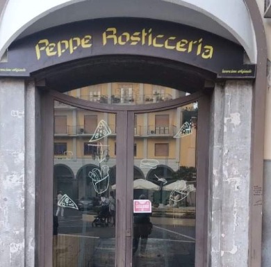Cava de’ Tirreni, affitto alle stelle: storico locale chiude dopo 55 anni