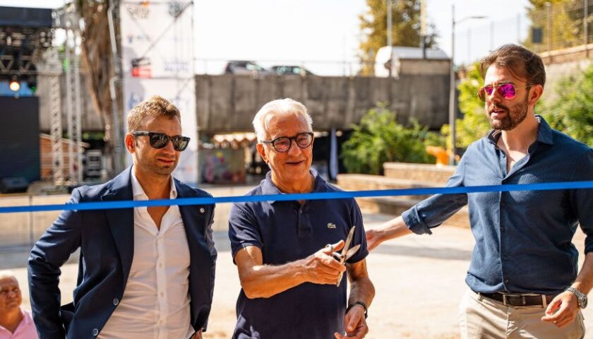 SALERNO, AL VIA FANTAEXPO2024: TAGLIO DEL NASTRO CON IL SINDACO