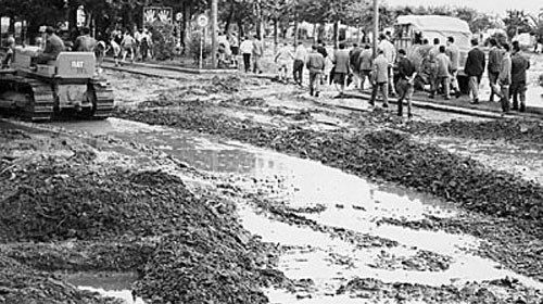 Salerno ricorda le vittime dell’alluvione di ottobre del 1954: cerimonia commemorativa a Mariconda Salerno ricorda le vittime dell’alluvione di ottobre del 1954: cerimonia commemorativa a Mariconda
