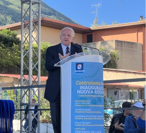 NO AUTONOMIA DIFFERENZIATA: DE LUCA ANNUNCIA UNA NUOVA PROPOSTA DI LEGGE
