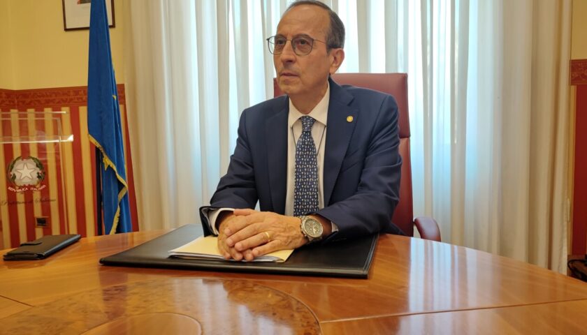 Blitz polizia, ladro arrestato in flagranza: il plauso del prefetto di Salerno