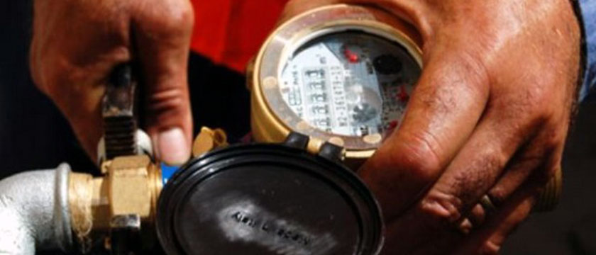 Contatore dell’acqua manomesso, condannato per furto un 44enne di Oliveto Citra
