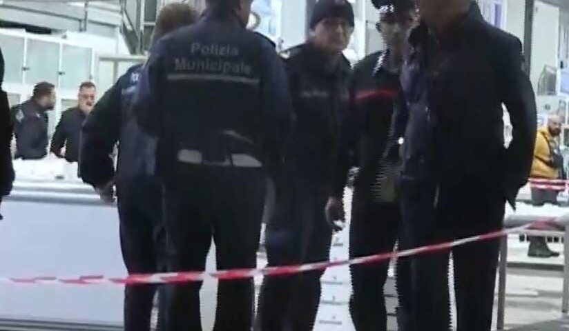 Duplice omicidio al mercato del pesce di Salerno, si costituisce l’autore degli spari