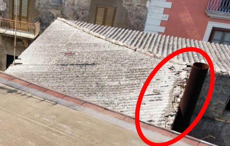 Roccapiemonte, Pericolo Amianto in via San Rocco a Casali: denuncia dei consiglieri di opposizione