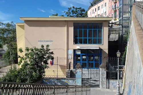 Emergenza scuole: infiltrazioni d’acqua negli istituti Tafuri, Medaglie d’Oro e Posidonia