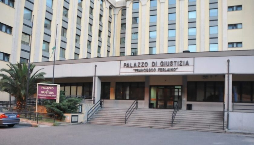 Droga da Scalea per l’Agro nocerino, la Dda di Catanzaro fa ricorso contro la libertà del boss Pignataro