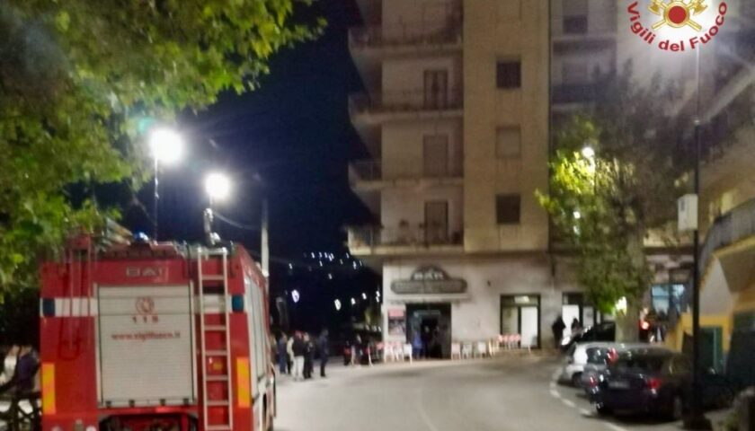 Corbara, cede il pilastro: evacuate 40 persone