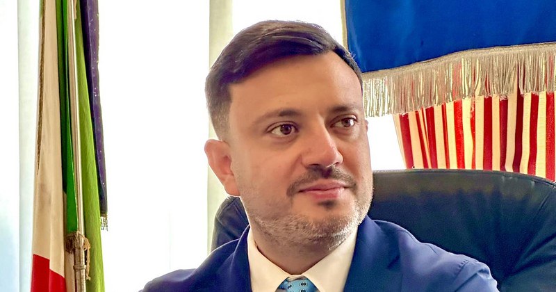 Il sindaco di Lustra e presidente della Comunità Alento Montestella aderisce a Fratelli d’Italia