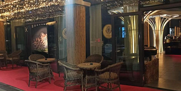 Bombe carta al Safari Club di Salerno, il titolare: “Atto di invidia. Non ci fermeranno”