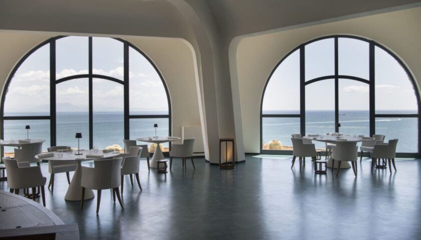 Una Stella della Guida Michelin Italia 2025 assegnata al ristorante Volta del Fuenti, il plauso dell’amministrazione De Simone