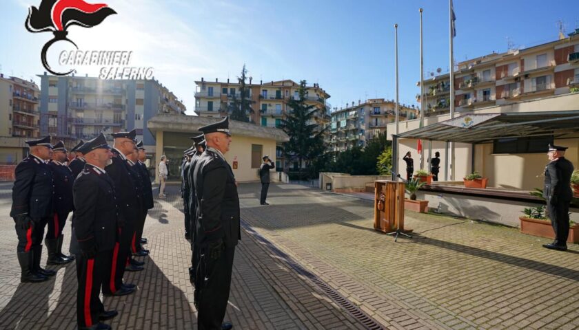 SALERNO, CERIMONIA DI ALZABANDIERA SOLENNE CON COMMEMORAZIONE DEI CARABINIERI CADUTI IN SERVIZIO