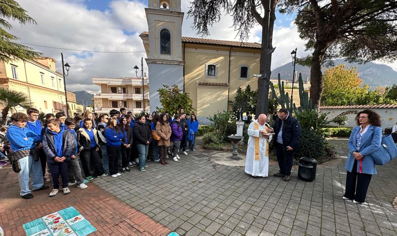 ROCCAPIEMONTE, INAUGURATE LE CASETTE DEI LIBRI