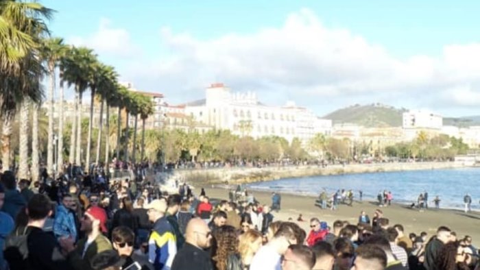 I turisti affollano Salerno: strutture ricettive e ristoranti pieni per il ponte festivo
