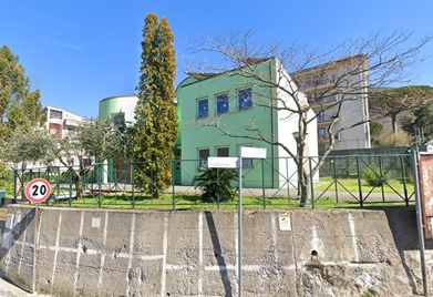 Fisciano, ladri a scuola: rubati i computer