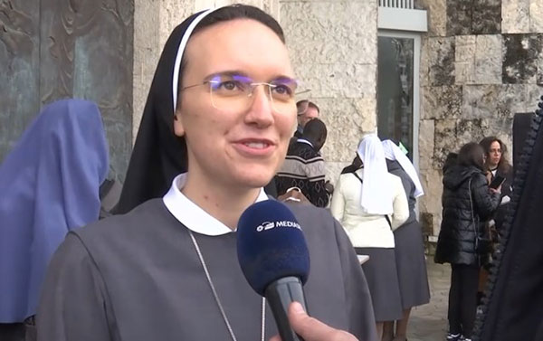 Sapri/Torchiara, Chiara rinuncia a sposarsi e a diventare carabiniere per farsi suora
