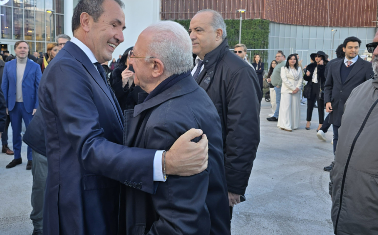 Maximall Pompeii, inaugurazione con De Luca