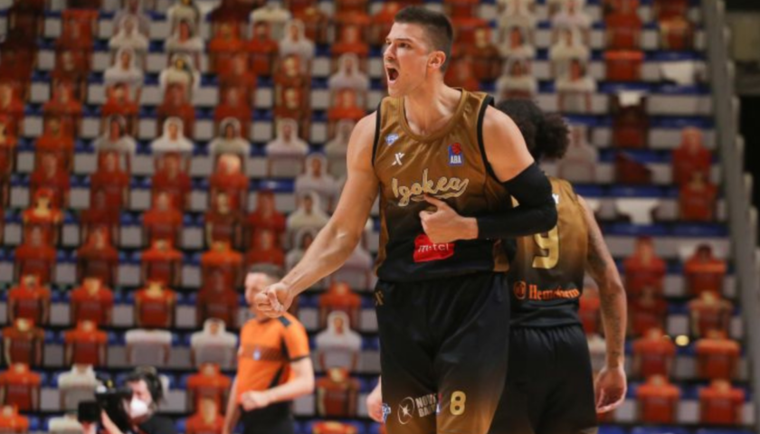 CENTIMETRI ED ESPERIENZA PER LA GIVOVA SCAFATI: NIKOLA JOVANOVIC È GIALLOBLÙ