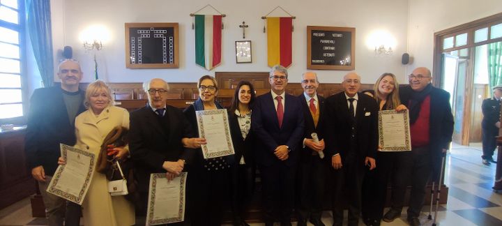 Cava de’ Tirreni, consegnate benemerenze 2024