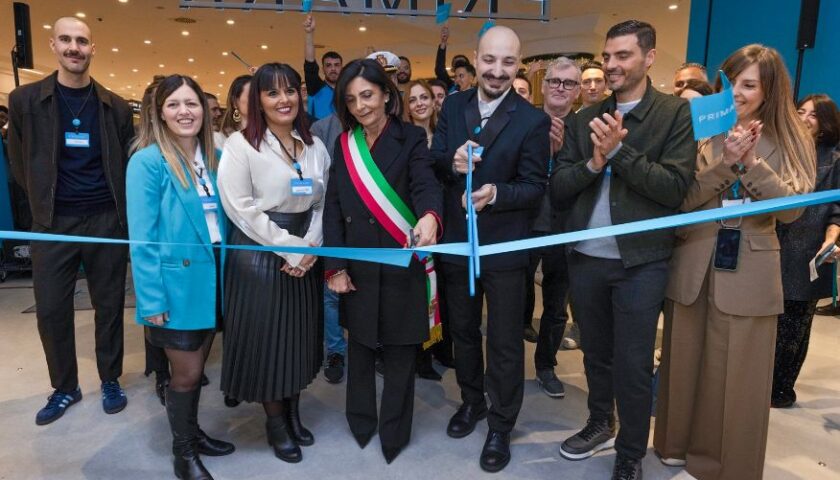 Primark ha aperto il nuovo negozio di Salerno: investimento di 10 milioni di euro per il 18esimo store in Italia