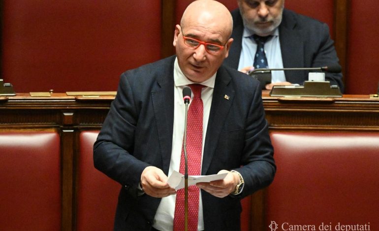 Palinuro, Bicchielli (NM): “Concedere nullaosta a costruire un’antenna in un’area protetta è sconcertante”