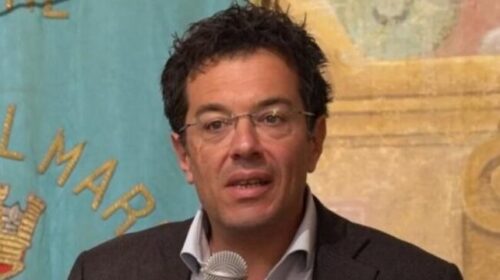 Sindaco De Simone risponde al gruppo “Vietri che vogliamo”: «Questioni già vagliate nelle sedi delegate. Accuse gravissime ed irricevibili contro me e gli uffici comunali»