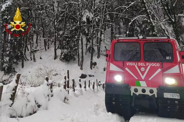 Tormenta di neve nel beneventano, 7 persone salvate