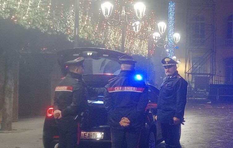 Agro, carabinieri in aiuto degli automobilisti a disagio nella nebbia di Capodanno