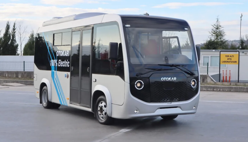  PARCO NAZIONALE DEL CILENTO, VALLO DI DIANO E ALBURNI: CONSEGNA DUE BUS ELETTRICI AI COMUNI DELLE AREE MARINE PROTETTE