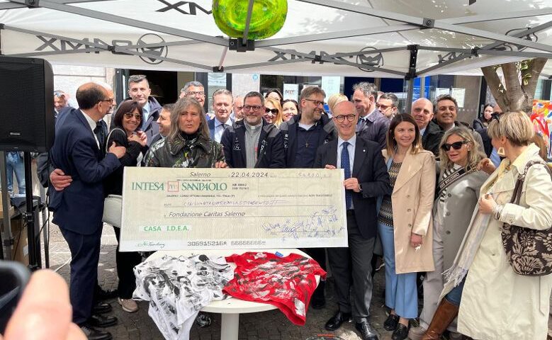 Il  PITTORE FERNANDO MANGONE CONTRIBUISCE CON LE SUE OPERE AL SUCCESSO DEL PROGETTO “CASA I.D.E.A.” DI CARITAS SALERNO