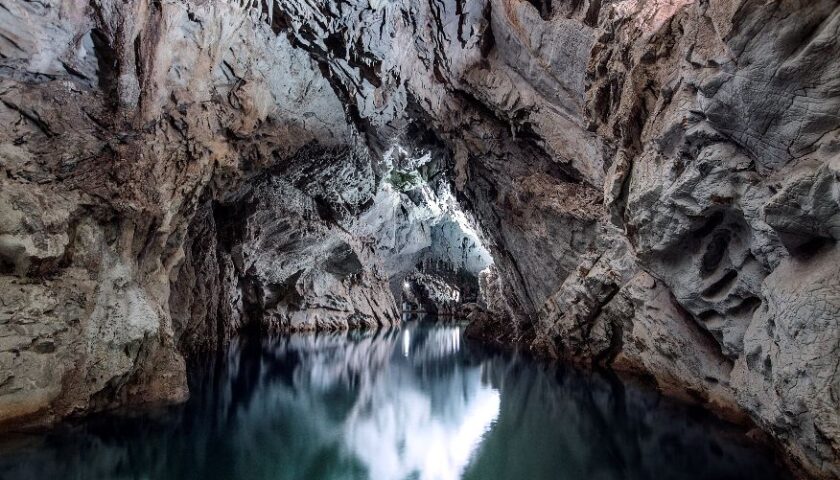 SAN VALENTINO, GROTTE DI PERTOSA-AULETTA: BOOM DI DICHIARAZIONI D’AMORE