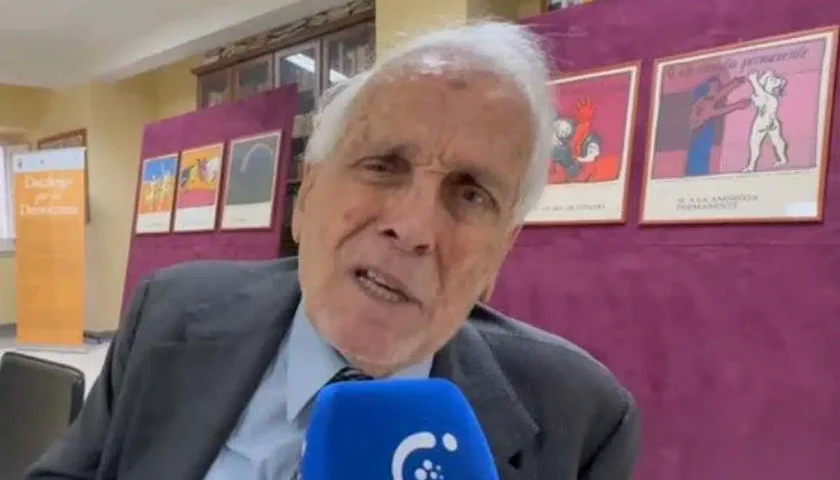 Albanella, dolore e commozione ai funerali del notaio Cammarano