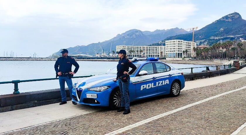 Salerno, spaccio sul lungomare Trieste: arrestato straniero