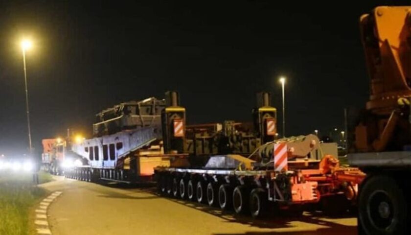Salerno, quarto passaggio del trasporto eccezionale: i divieti per la TBM ‘Cutterhead’ per i lavori dell’Alta Velocità