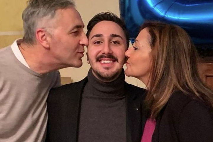 Nocera, sogna il figlio morto in un incidente: “Ho una sorellina”. La moglie partorisce a 56 anni