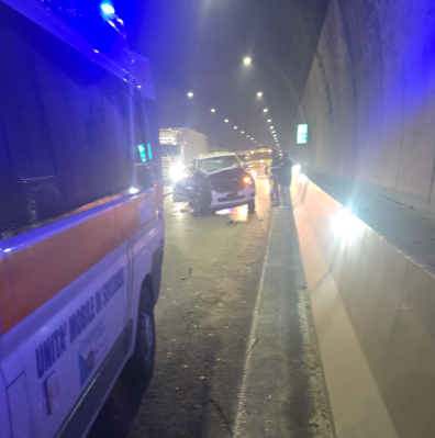 Scontro in galleria sull’autostrada tra Pontecagnano e San Mango, due feriti