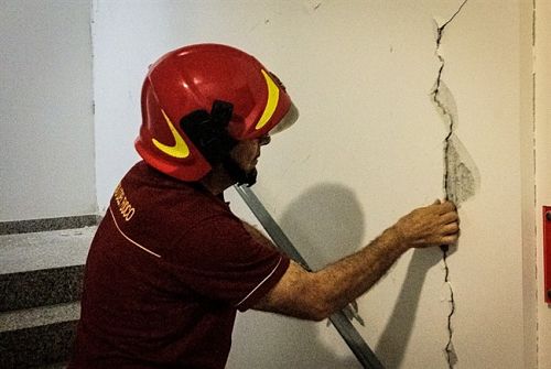 Studio Openpolis: oltre il 50% delle abitazioni versa in stato di degrado al Sud. C’è anche Salerno