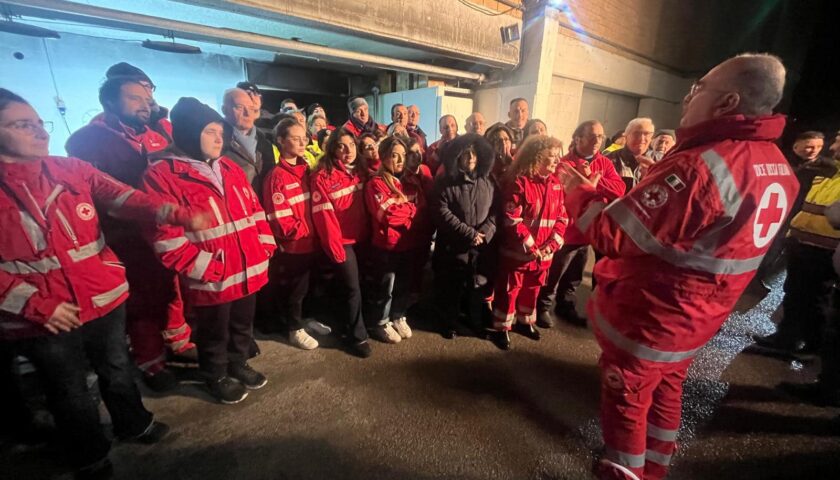 Cava de’ Tirreni, visita di solidarietà del presidente Valastro alla sede della Croce Rossa dopo l’incendio doloso