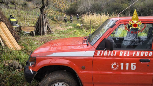Torre Orsaia, bloccato in un pozzo: salvato 65enne