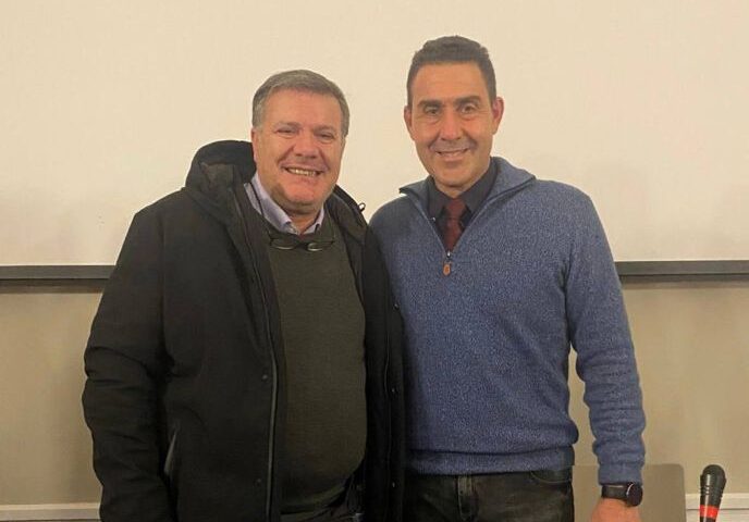 Colella (Prima Cava): “Sottopasso incrocio Via Atenolfi e Corso Principe Amedeo, si provveda a rimuovere i graffiti e si installi una telecamera”