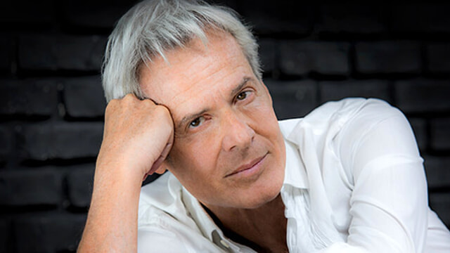 Salerno, “Piano di Volo SoloTris”: al teatro Verdi arriva Claudio Baglioni