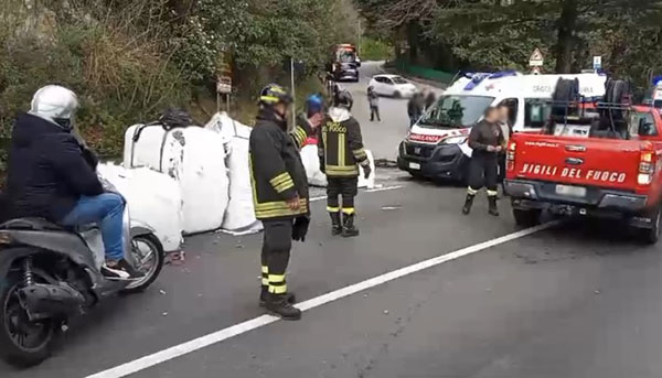 Salerno, incidente in via Fra’  Generoso: 3 indagati