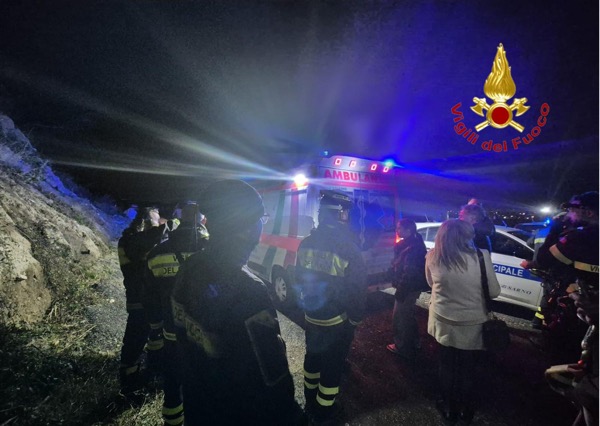 Sarno, ragazzo bloccato su una parete rocciosa: salvato dai Vigili del Fuoco