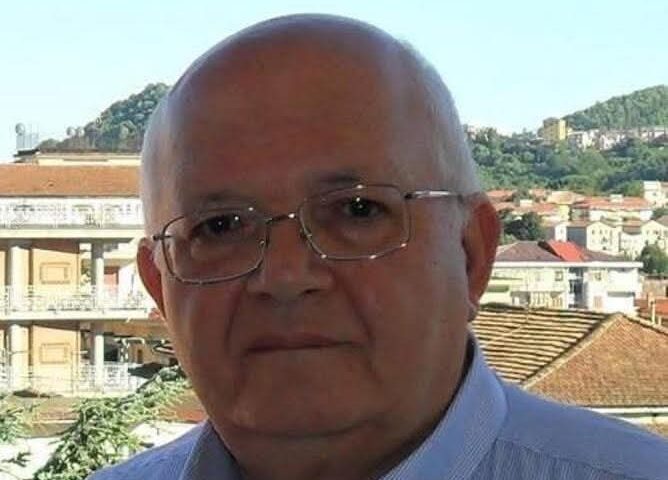 Lutto a Cava de’ Tirreni, addio a Riccardo di Mauro