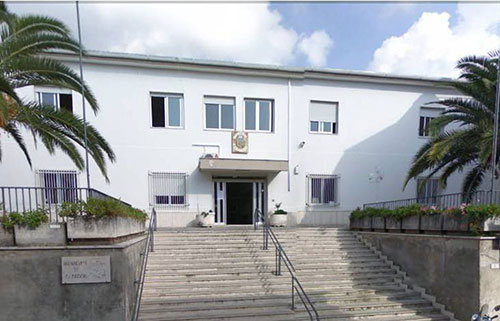 CAPACCIO/PAESTUM, LO CASTRO COMMISSARIO PREFETTIZIO