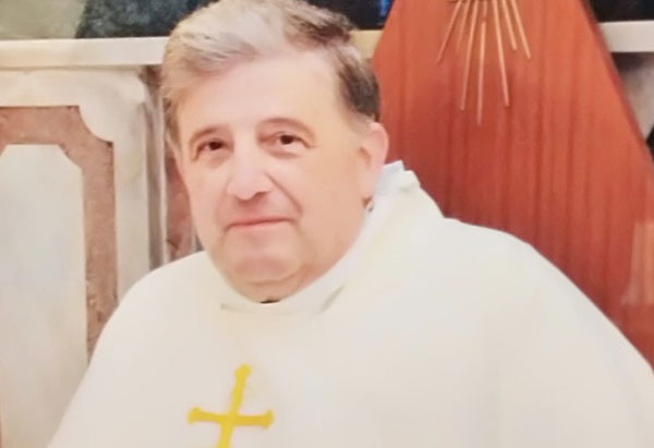 Salerno, addio a don Antonio Lauciello: domani funerali a San Demetrio