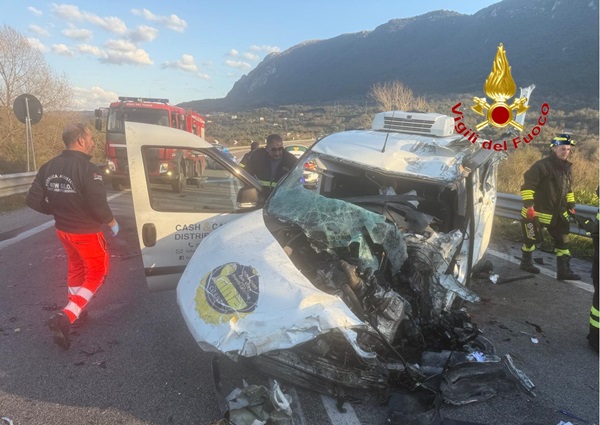 Incidente sulla Cilentana, muore 54enne