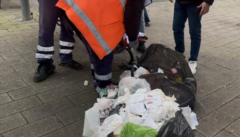 Salerno, meno sacchi neri ma i controlli contro i trasgressori proseguono