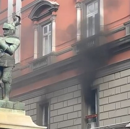 Appiccò il fuoco negli uffici del Comune di Sarno, arrestato